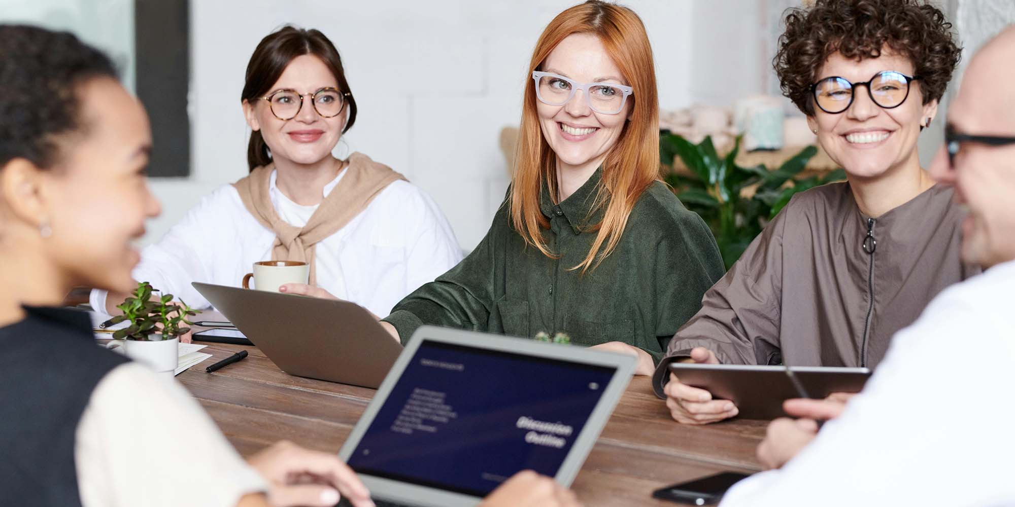 Leveraging User-Generated Content to Boost E-commerce Trust